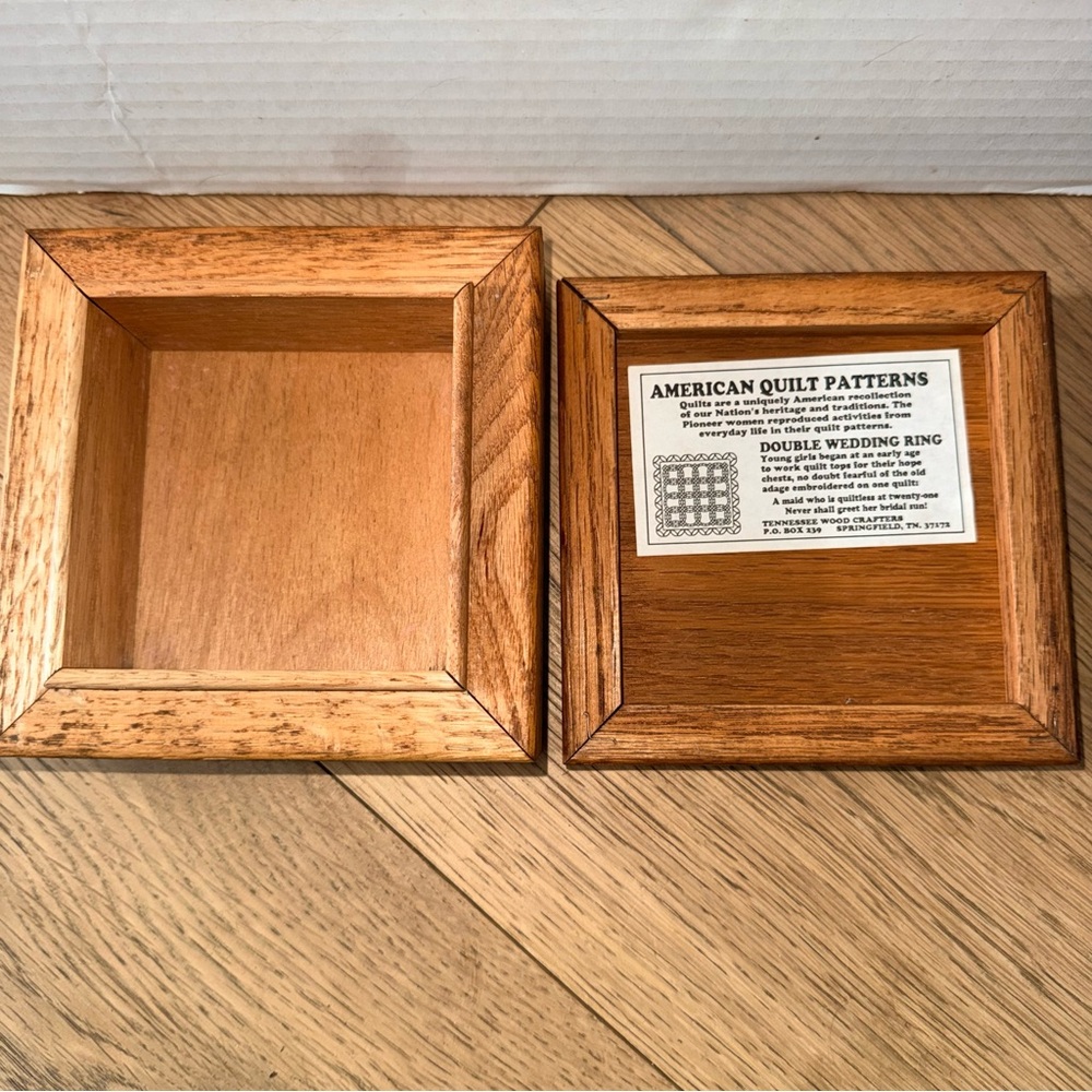 Wooden Jewelry Organizer with Double Wedding Quilt Design - Picture 7 of 14